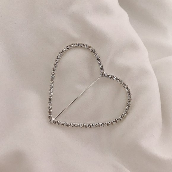 ♥️BRAND NEW DIAMOND T-SHIRT CLIP♥️ - Picture 2 of 2